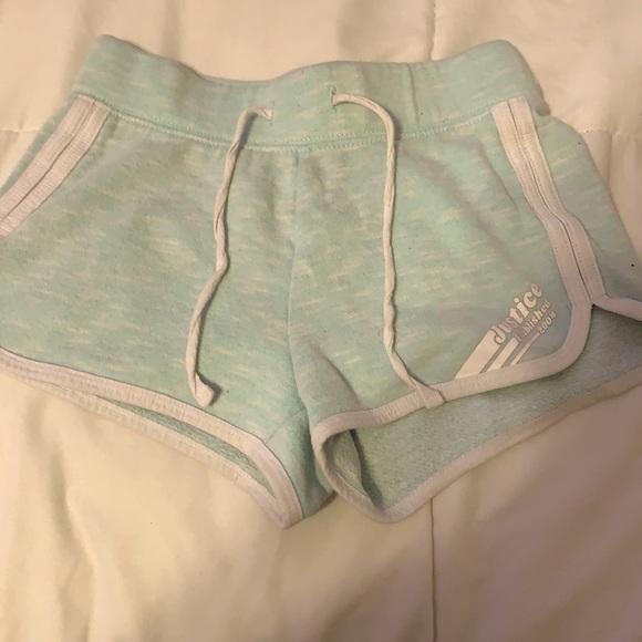 Size 7 - Picture 1 of 3